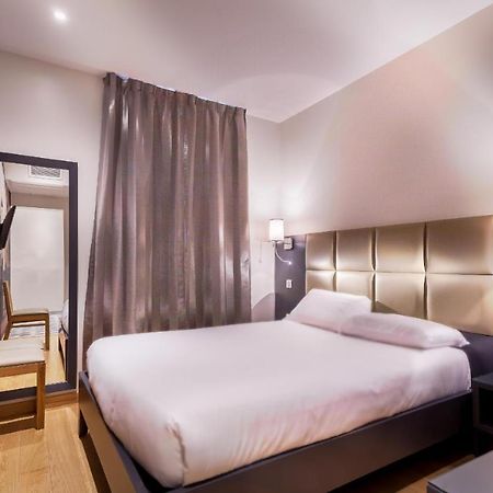 Hotel Jenner Париж Экстерьер фото