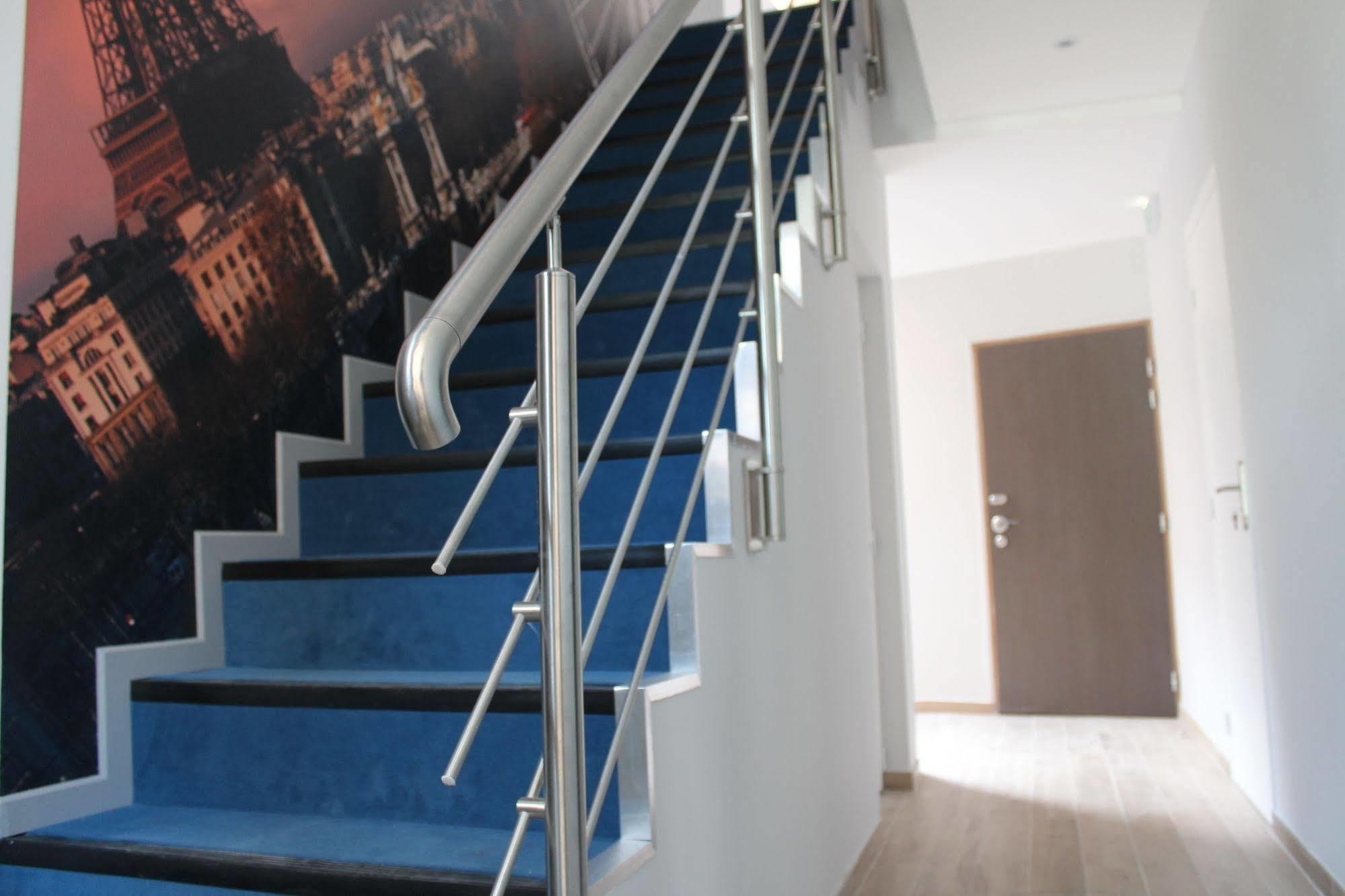 Hotel Jenner Париж Экстерьер фото
